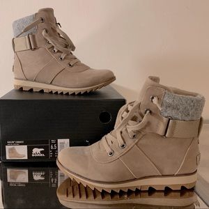 Sorel Harlow Conquest, Sandy Tan, New In Box